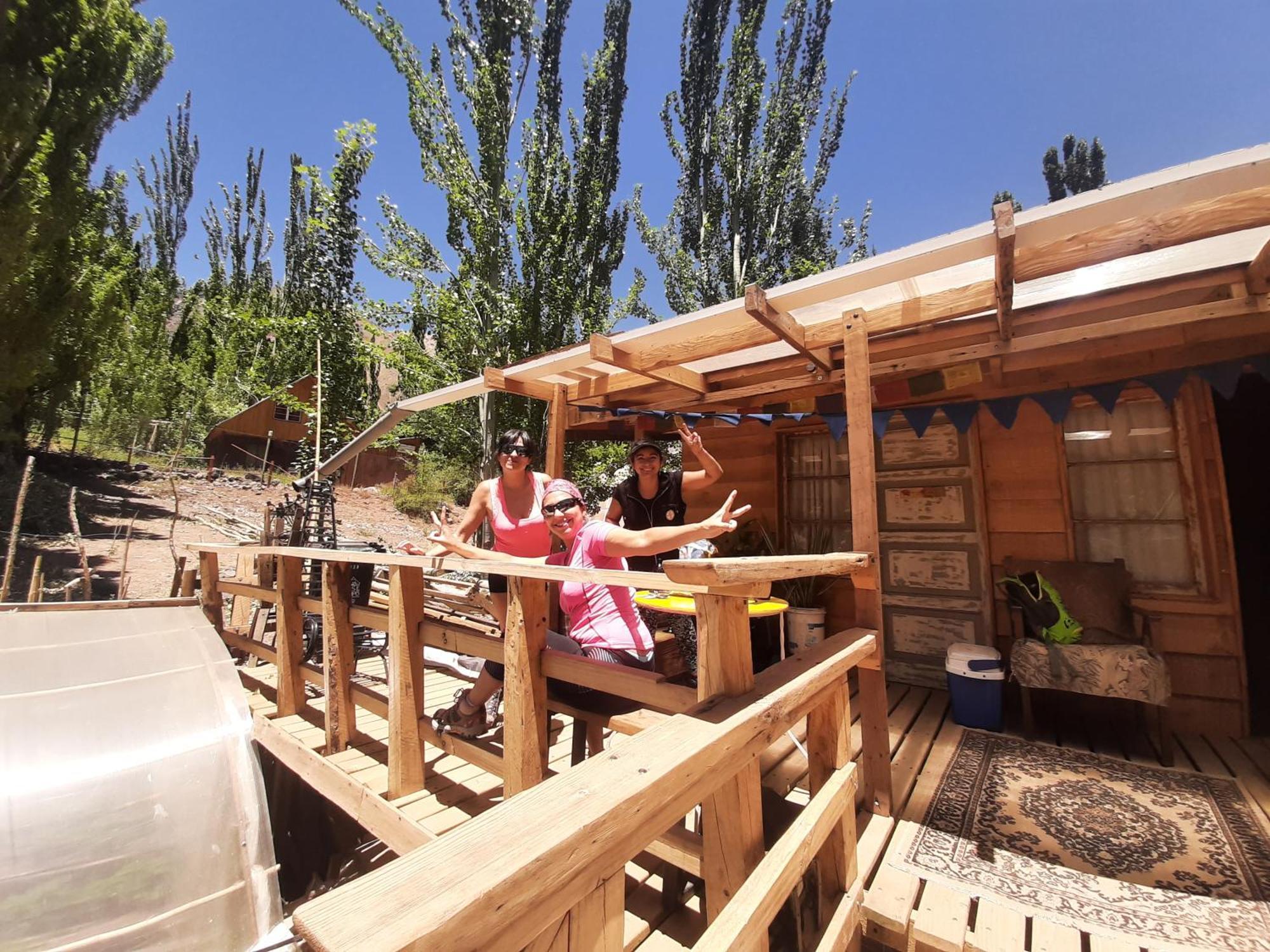 Hostal Crisol Refugio Lo Valdes Esterno foto