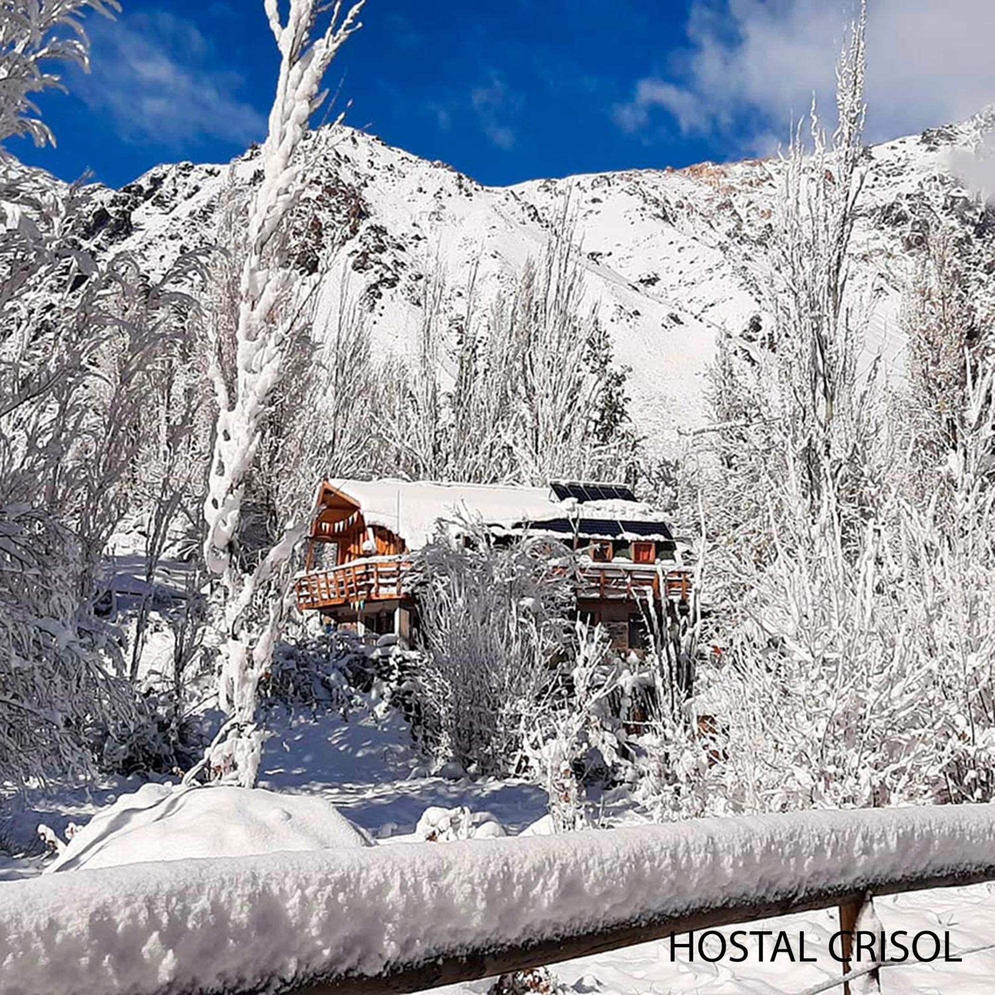 Hostal Crisol Refugio Lo Valdes Esterno foto