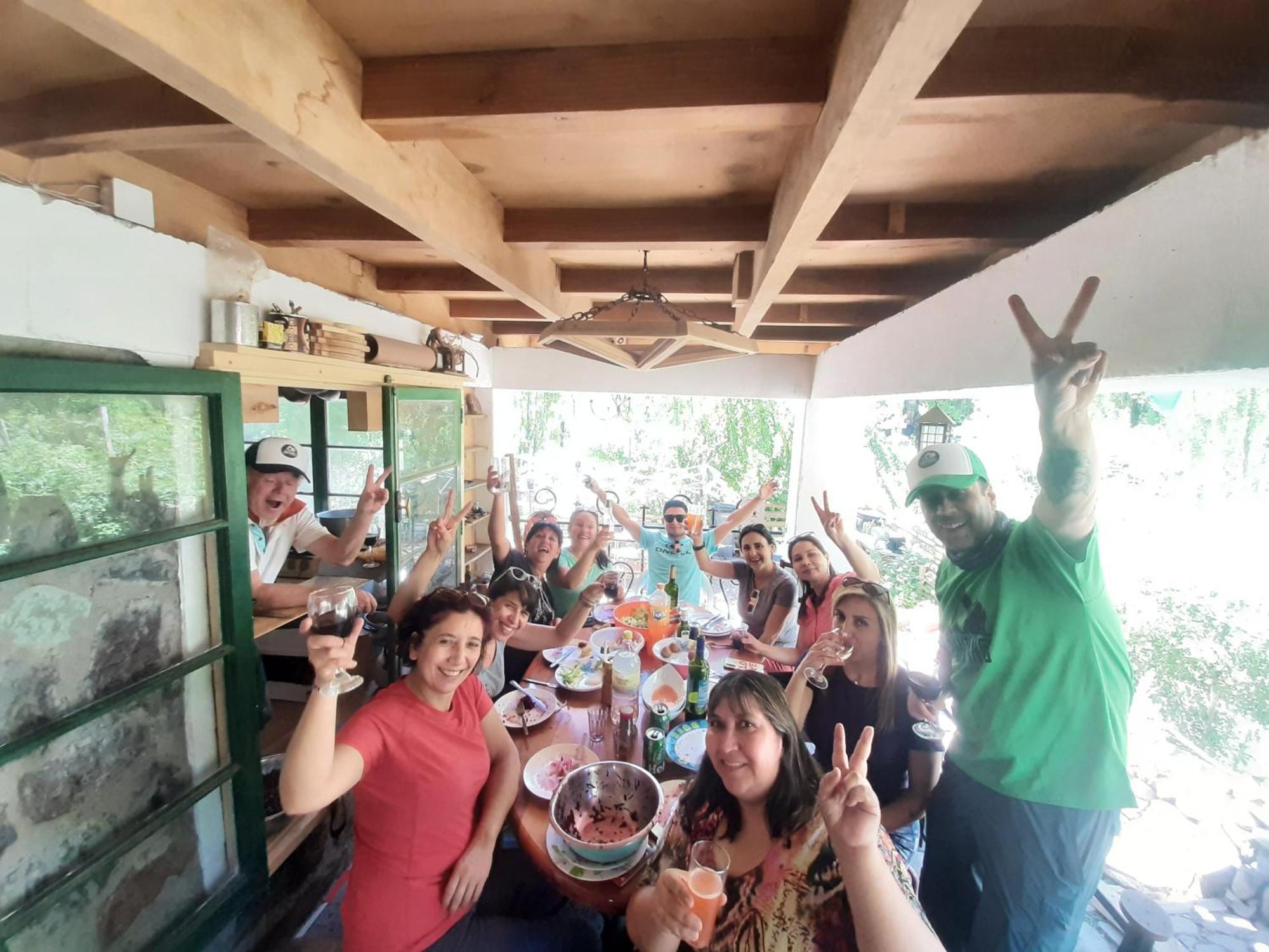 Hostal Crisol Refugio Lo Valdes Esterno foto